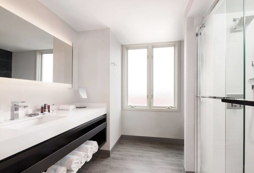 클럽 룸, Boulder Marriott