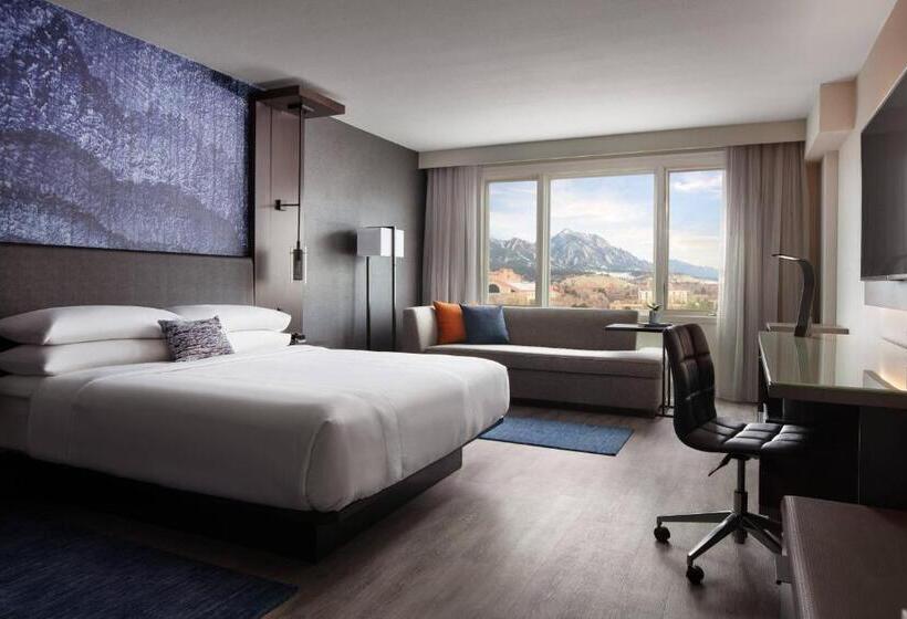 스탠다드 룸 킹사이즈 침대, Boulder Marriott