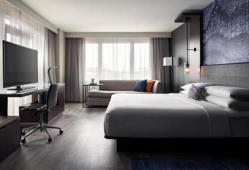 스탠다드 룸 킹사이즈 침대, Boulder Marriott