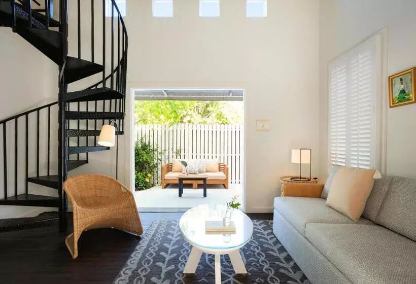 سوییت, Ella's Cottages - Key West Historic Inns