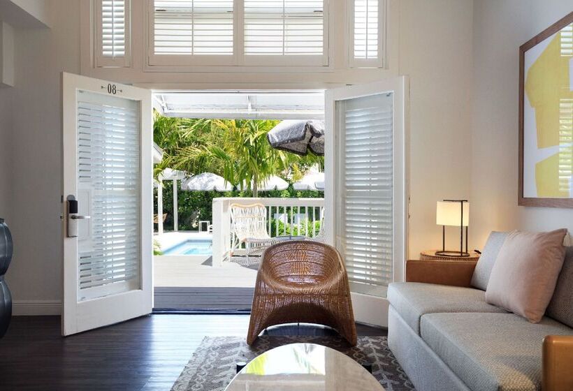 سوئیت برای معلولان, Ella's Cottages - Key West Historic Inns