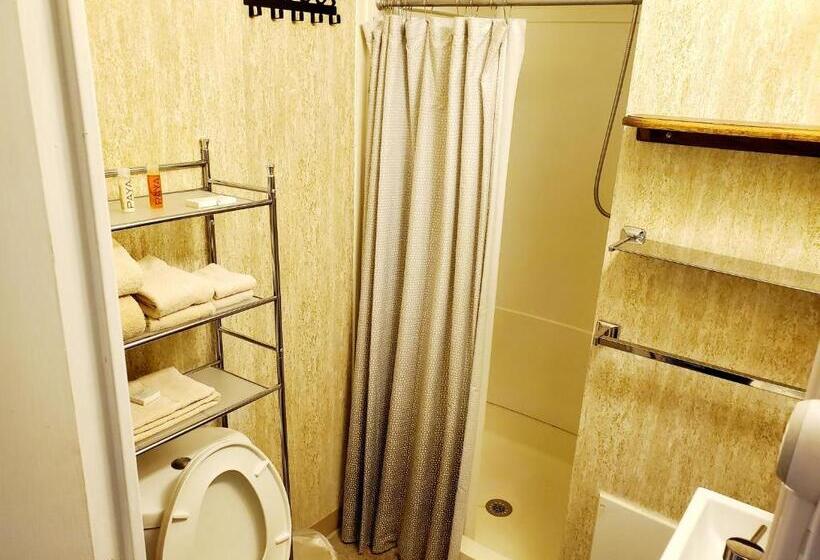 غرفة قياسية سرير ملكى, Monte Villa