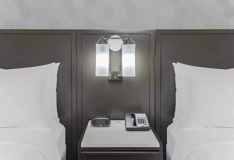 Standard-huone 2 Parivuodetta, New York Laguardia Airport Marriott