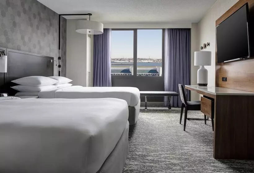 Standard-huone 2 Parivuodetta, New York Laguardia Airport Marriott
