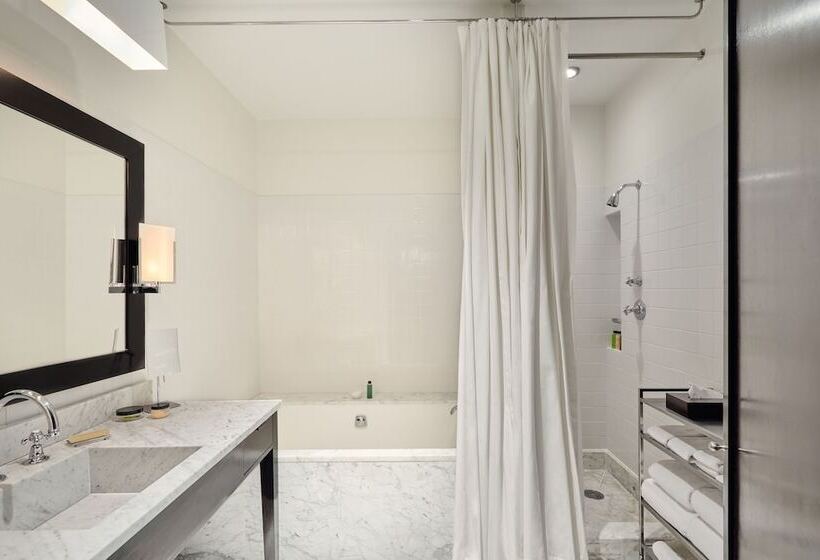 标准间, The Mercer