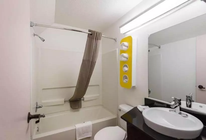 Standard-huone, Motel 6 Olathe, Ks