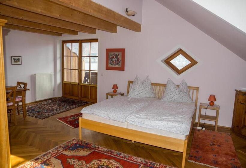 جناح مطل على البحيرة, Schweizerhof Am See