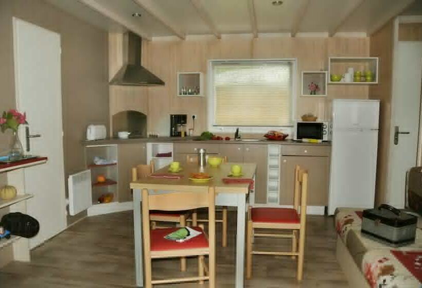 Дом 3 Спальни, Castel Parc De Fierbois