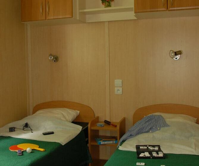 샬레, Castel Parc De Fierbois