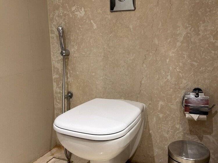 标准间, Ramada Plaza By Wyndham Lucknow