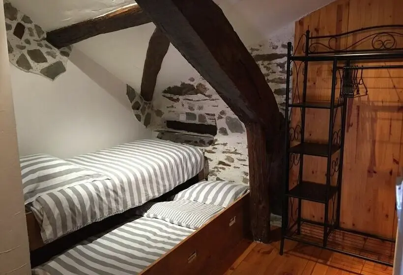ファミリールーム, Chambres D Hôtes Auberg Inn