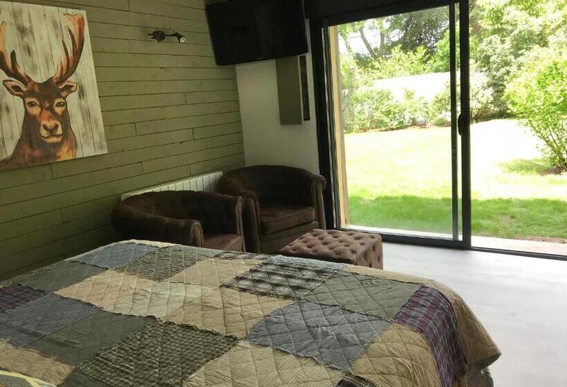 غرفة قياسية مطلّة علي الحديقة, La Tanière Des Ours