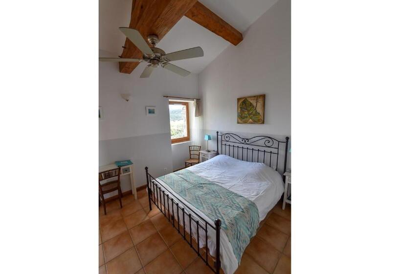 Номер Superior, Les Hauts D'issensac