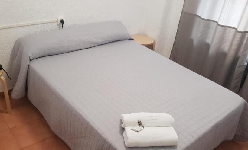 اتاق استاندارد, Plaza De Espana