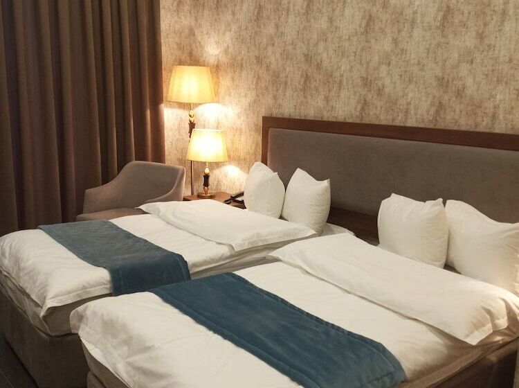 اتاق استاندارد, Macara Sheki City