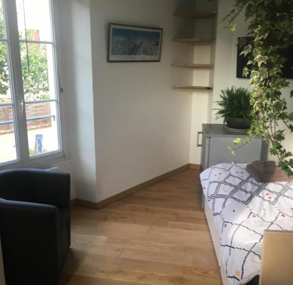 غرفة قياسية فردية, Les Chambres D'orsay