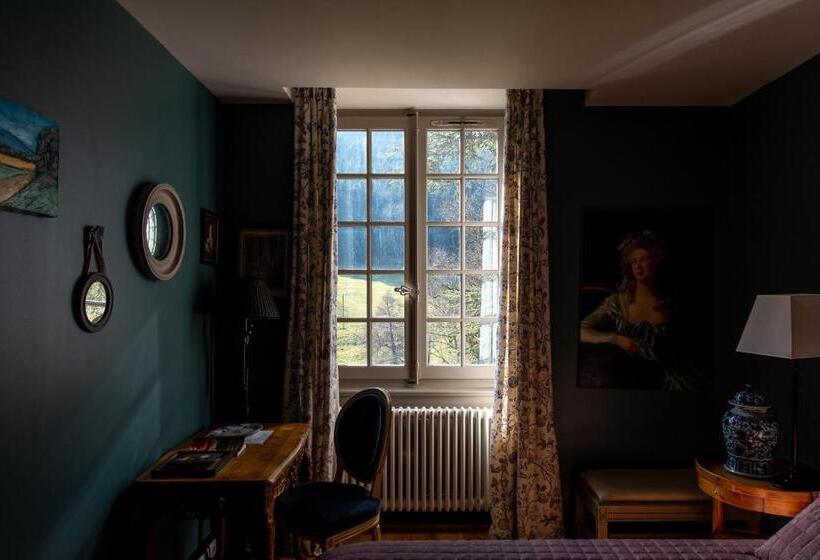 Номер Стандарт, Château De Pramenoux