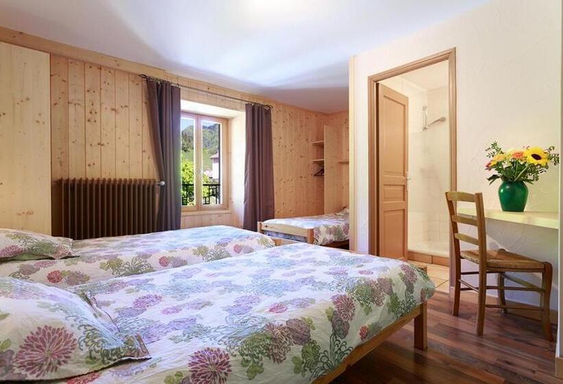 Номер Стандарт Трехместный, Gite Auberge L Herbe Tendre