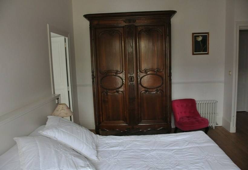 디럭스 스위트, Château De La Chaussée