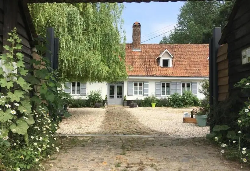 デラックスルーム, Le Clos Dessyag