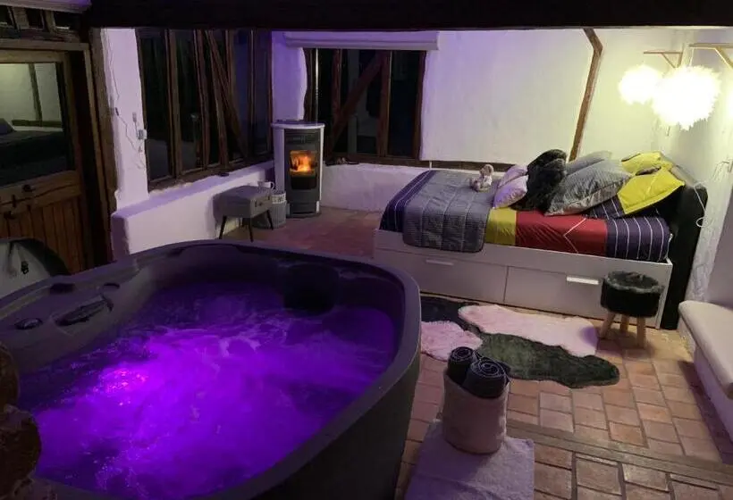 庭の見える１ベッドルームアパートメント, Le Clos Dessyag