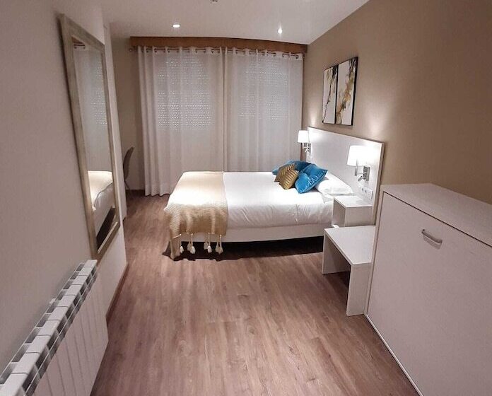 غرفة عائلية, La Terraza