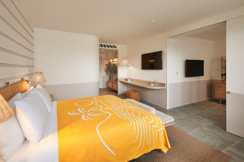 Standard Room, Goto Tsubaki