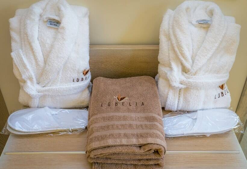 キングサイズベッドのデラックススイート, Lobelia Luxury Suites