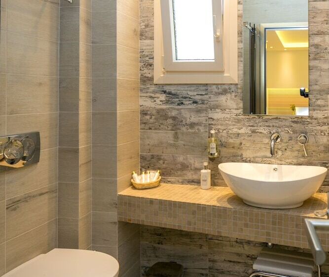 디럭스 스위트 킹 침대, Lobelia Luxury Suites