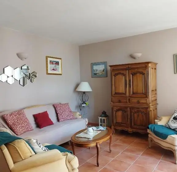 テラス付き1ベッドルームアパートメント, Entre Vignes Et Dentelles