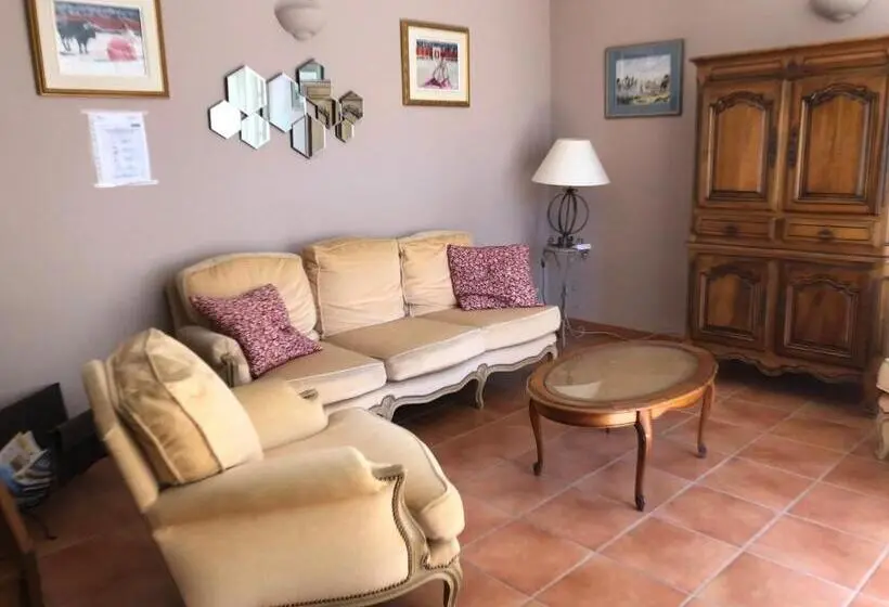 テラス付き1ベッドルームアパートメント, Entre Vignes Et Dentelles