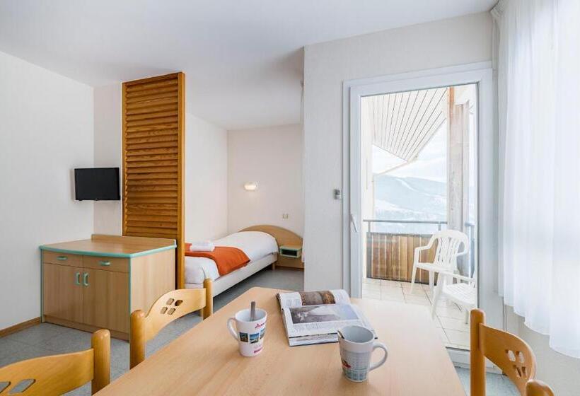 スーペリアスタジオ, Azureva Bussang