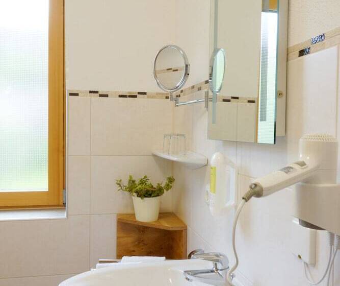 Апартаменты 1 Спальня, Simmernhof