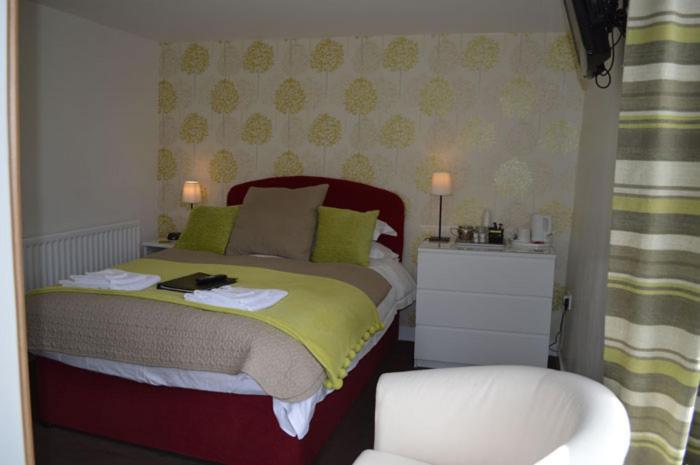 غرفة قياسية, Red Lion Inn