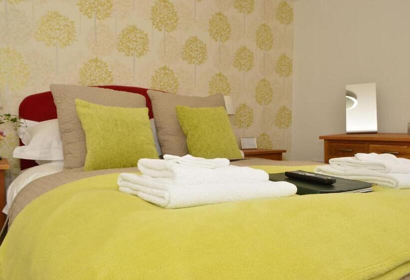 غرفة قياسية, Red Lion Inn