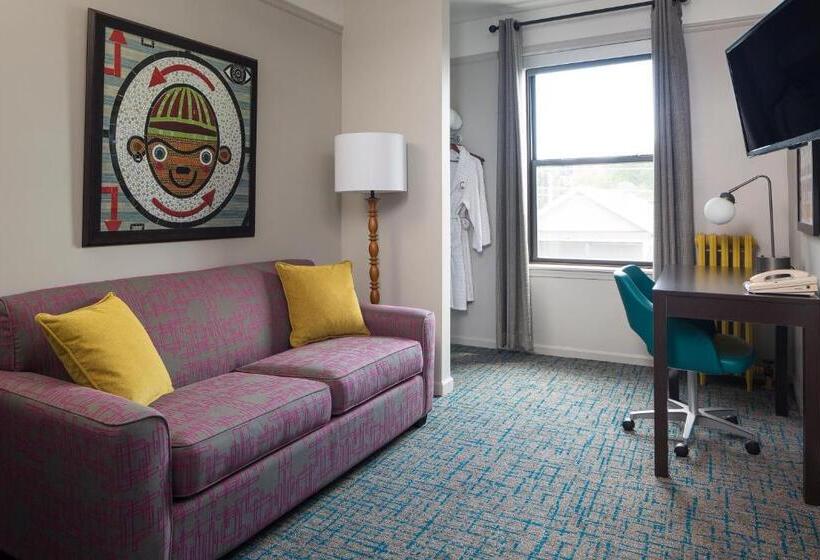 سوییت, City Suites