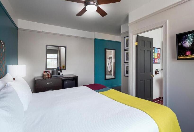 سوئیت با تخت بزرگ, City Suites