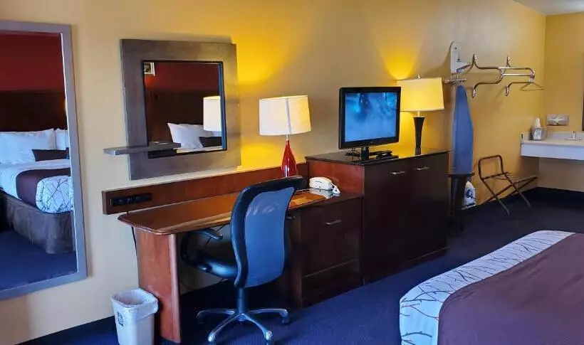 デラックスルーム, Olympic Inn & Suites