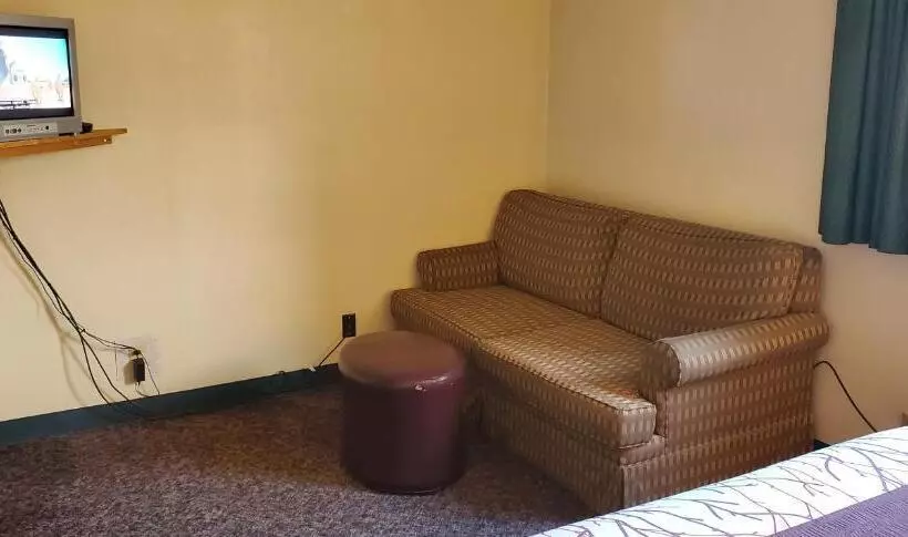 浴室共有ファミリールーム, Olympic Inn & Suites