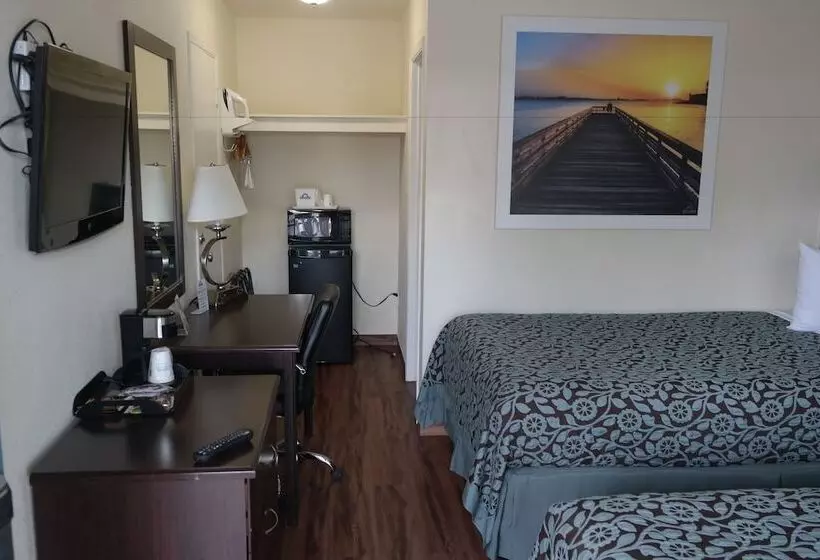 اتاق استاندارد با 2 تخت دوبل, Days Inn By Wyndham Santa Maria