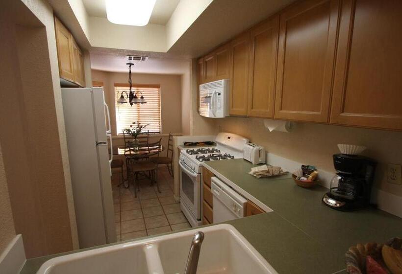 Апартаменты 2 Спальни, The Oasis Resort