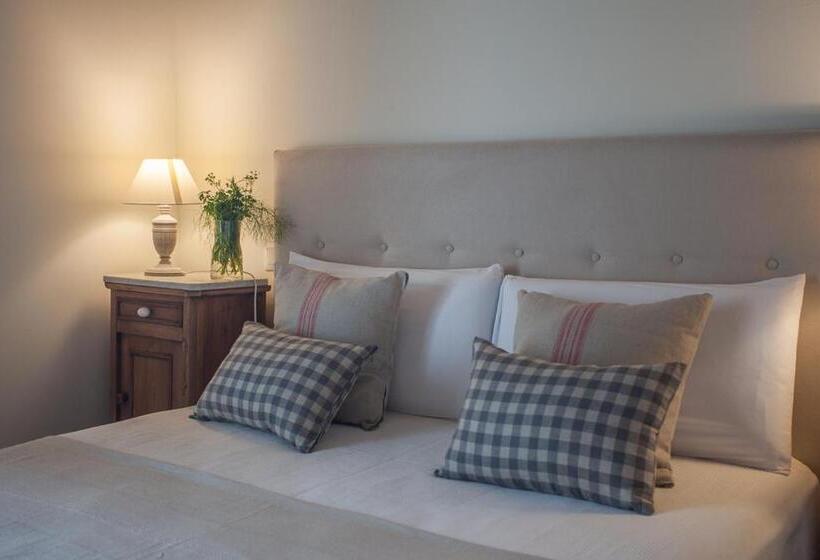 اتاق خانوادگی, Posada Seis Leguas