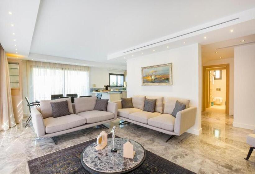 ویلای لوکس 1 خوابه, Alya Sierra Villa