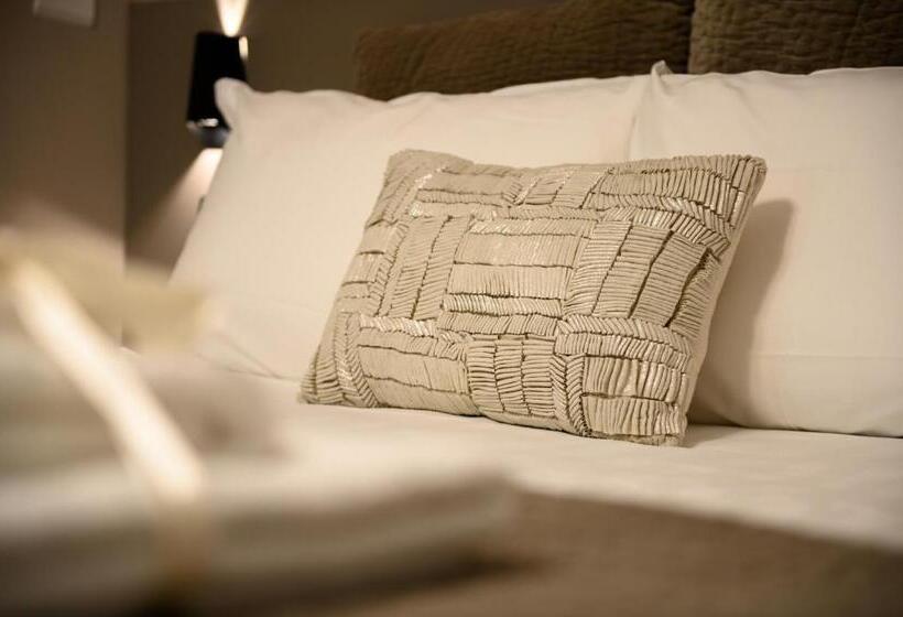 غرفة إقتصادية, Dream House Pompei