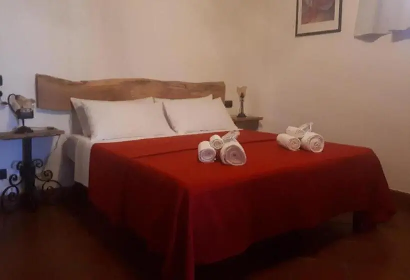 スタンダードルーム, B&b I Pini Di Storaco