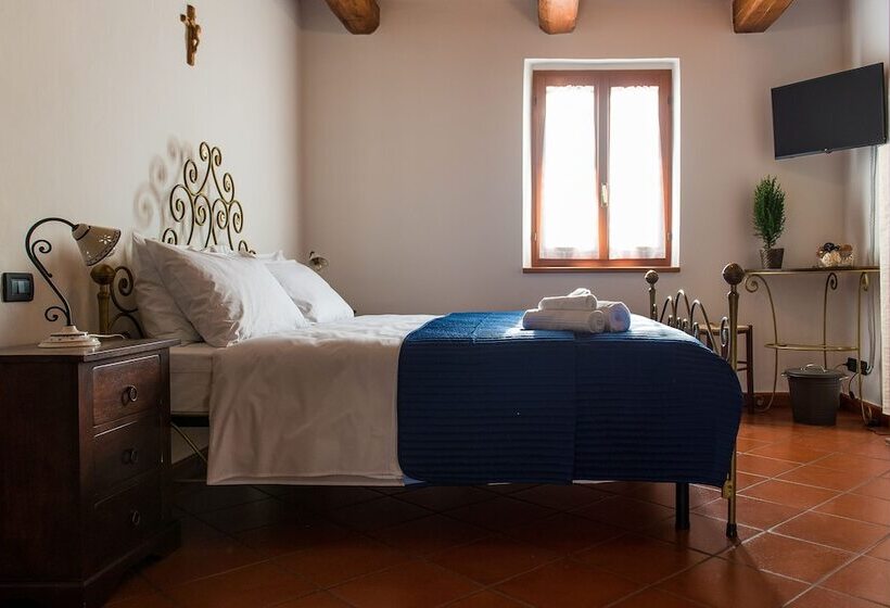 חדר סטנדרט, B&b I Pini Di Storaco