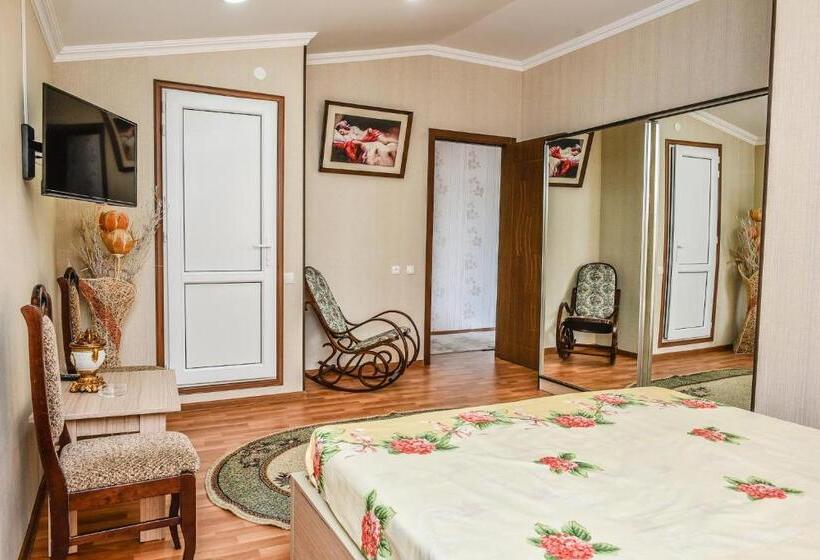 اتاق استاندارد با تخت بزرگ, S.r