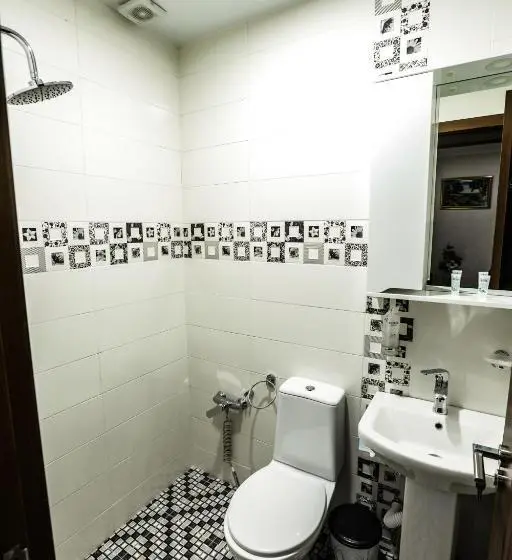 اتاق استاندارد, S.r