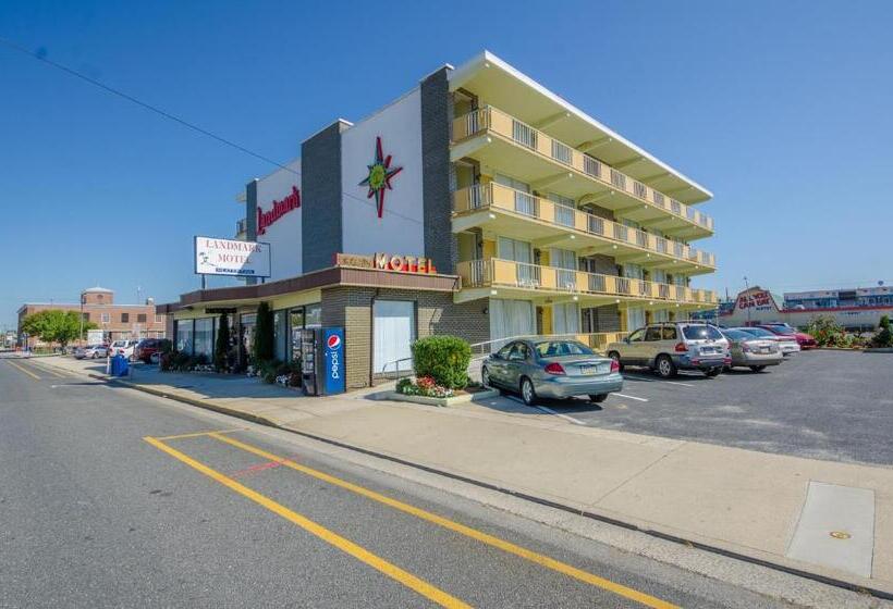 디럭스 패밀리 룸, Landmark Motel