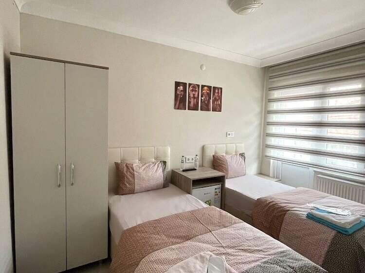 Номер Стандарт, Tekinler Otel